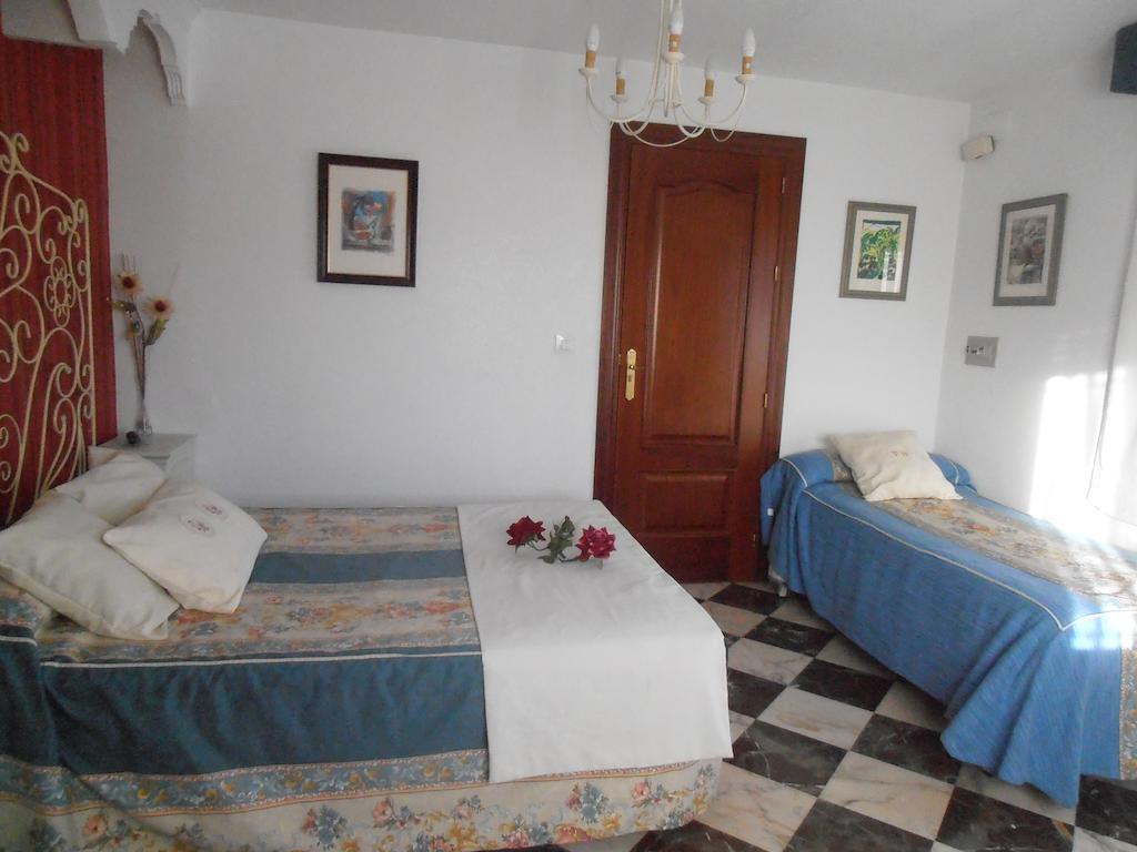 Alojamiento Rural Torre Hueca Hotel Pinos Puente Bilik gambar